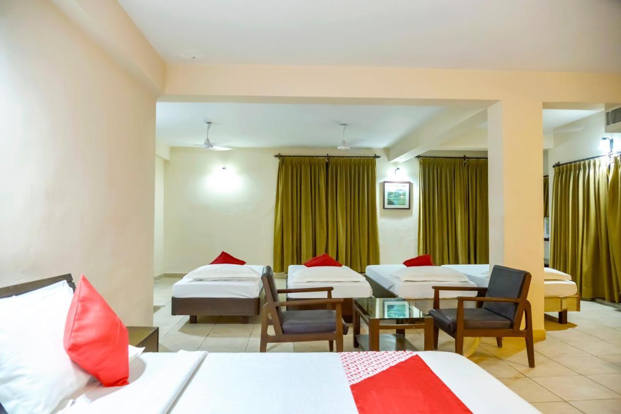 Oyo 15149 Hotel Ajoy Minar Mandarmani Kültér fotó